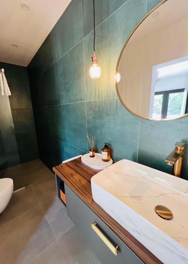 B&B 366 Vrboska Bagian luar foto